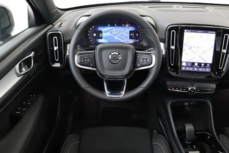 Volvo XC40 (2026)