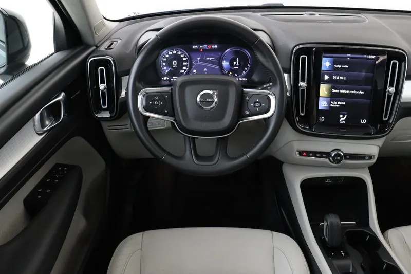 Volvo XC40 (2020)