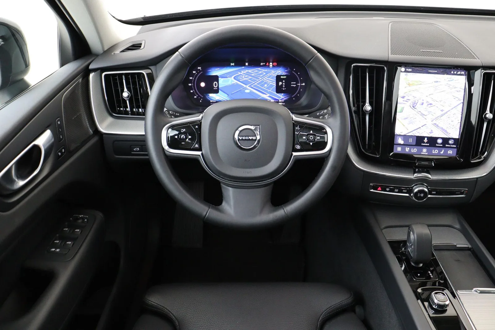 Volvo XC60 (2023) — foto 1