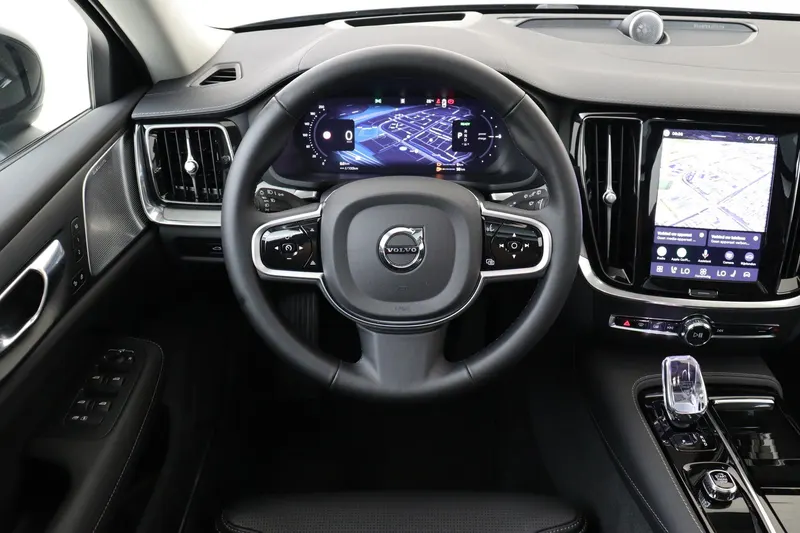 Volvo V60 (2025)