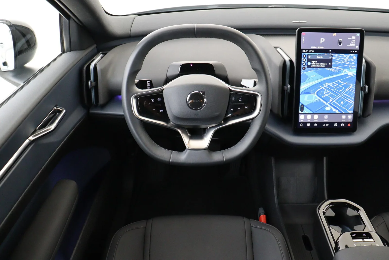 Volvo EX30 (2025) — foto 1