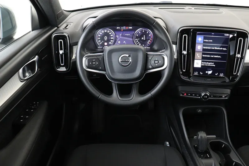 Volvo XC40 (2019)