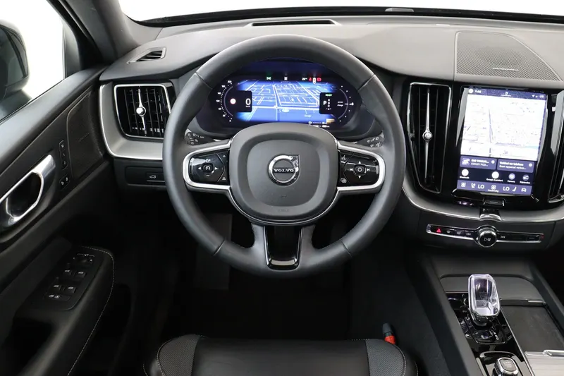 Volvo XC60 (2024)