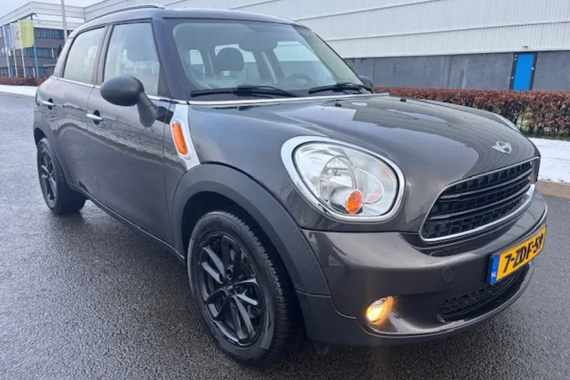 MINI Countryman (2014)