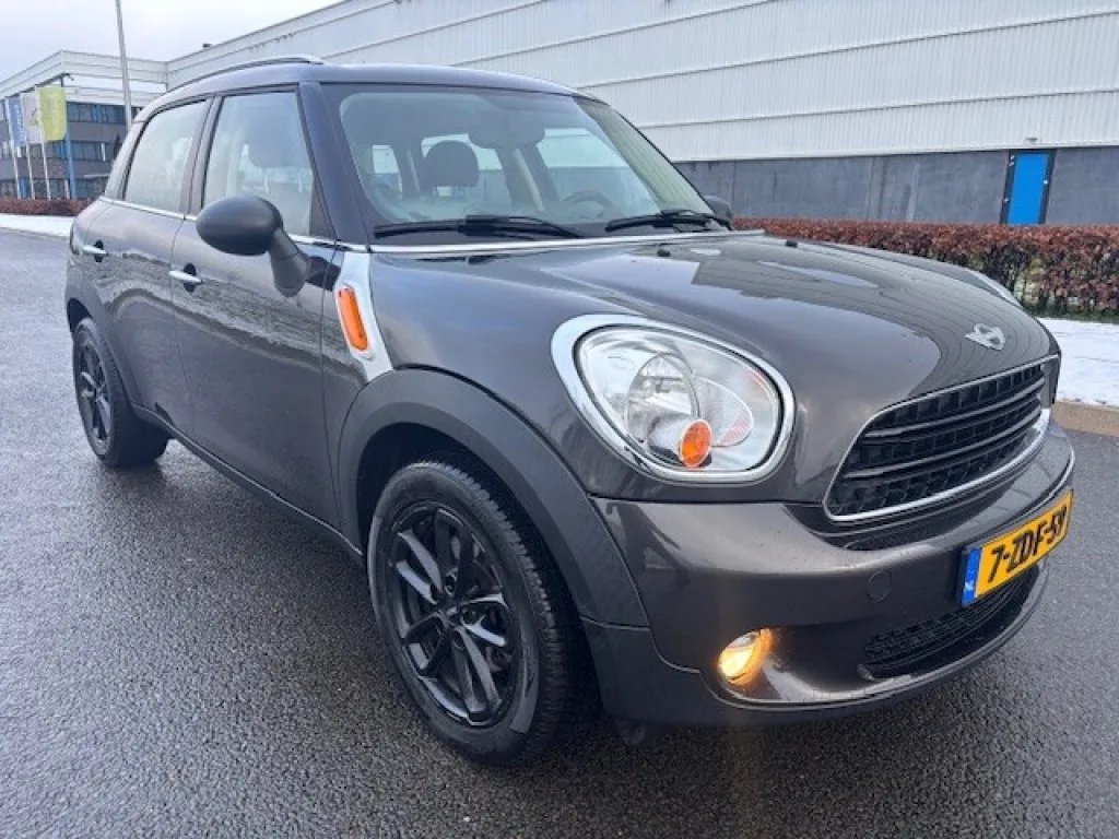 MINI Countryman (2014) — foto 1