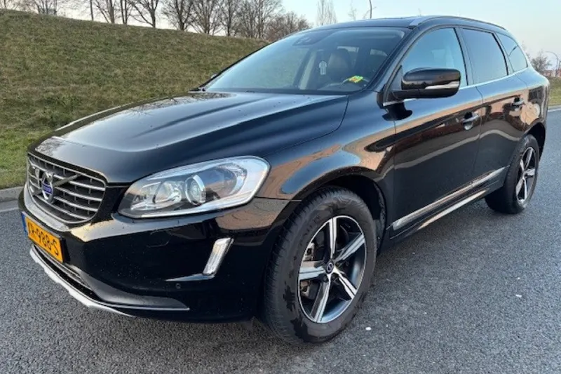 Volvo XC60 (2015)