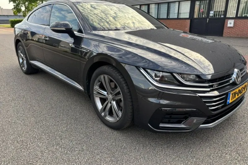 Volkswagen Arteon (2018)