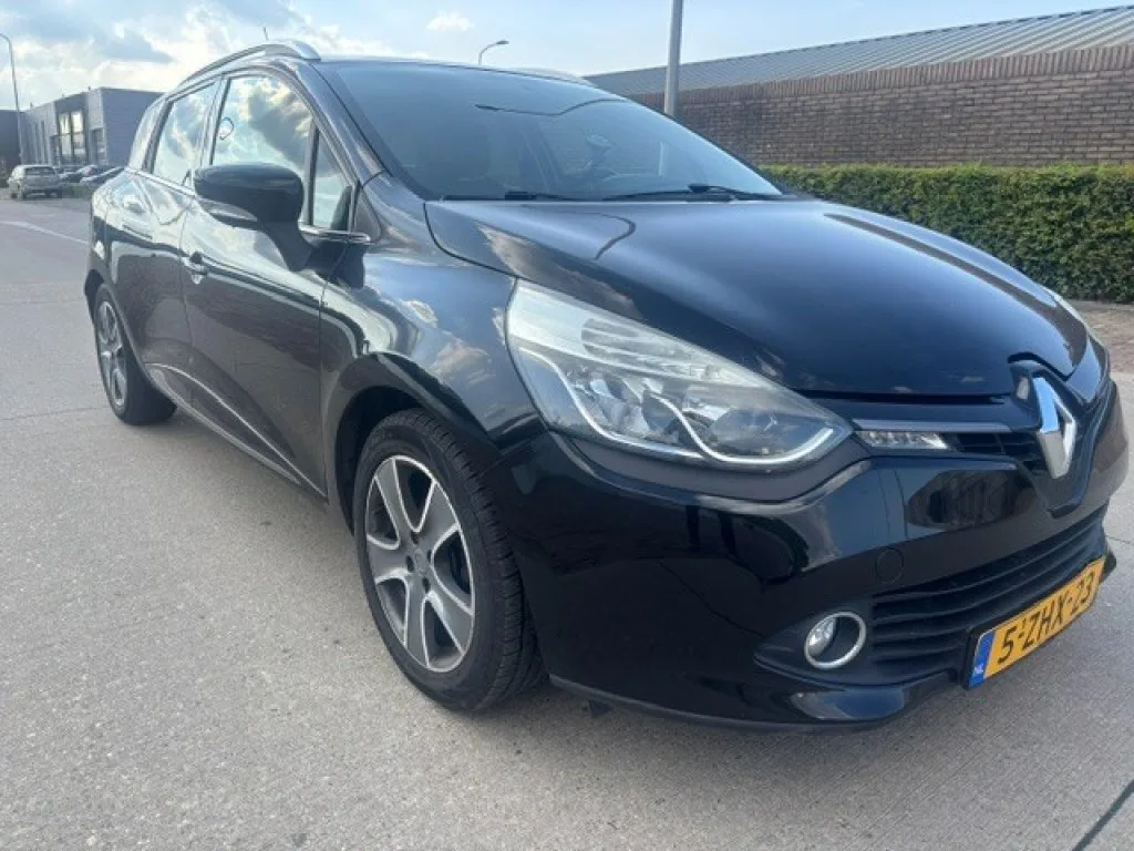 Renault Clio (2015) — foto 1