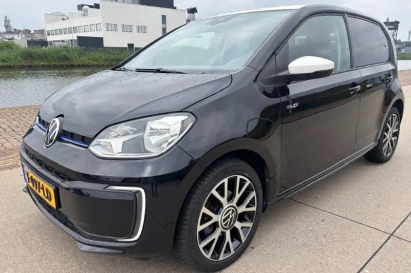 Volkswagen E-UP (2020)