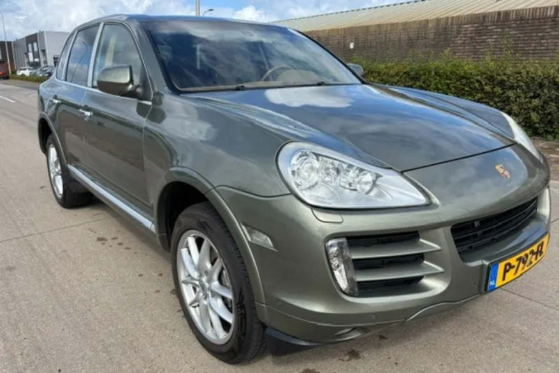 Porsche Cayenne (2008)