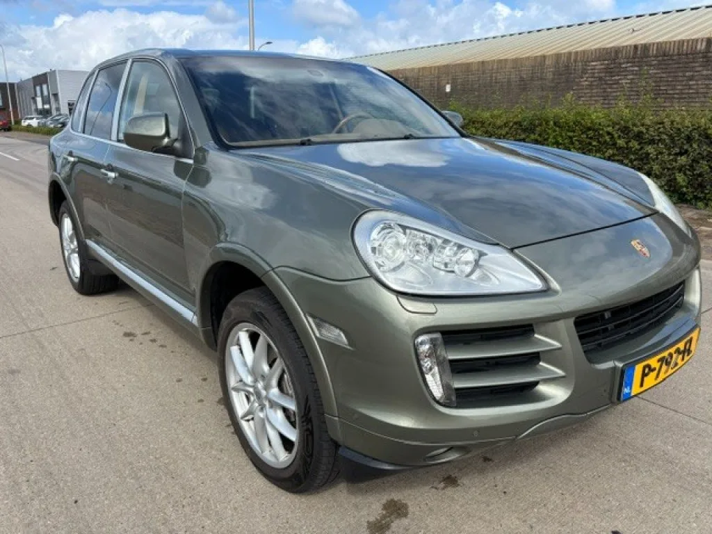Porsche Cayenne (2008) — foto 1