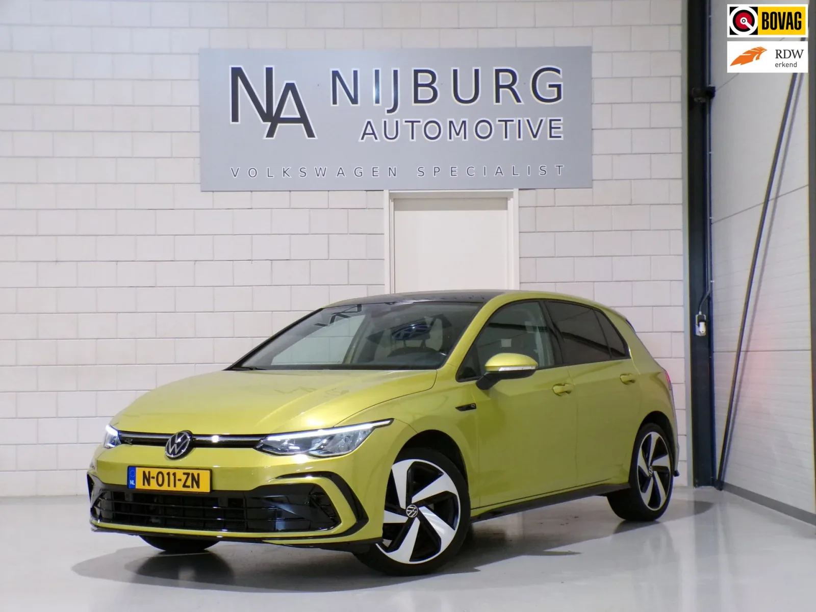 Volkswagen Golf (2020) — foto 1