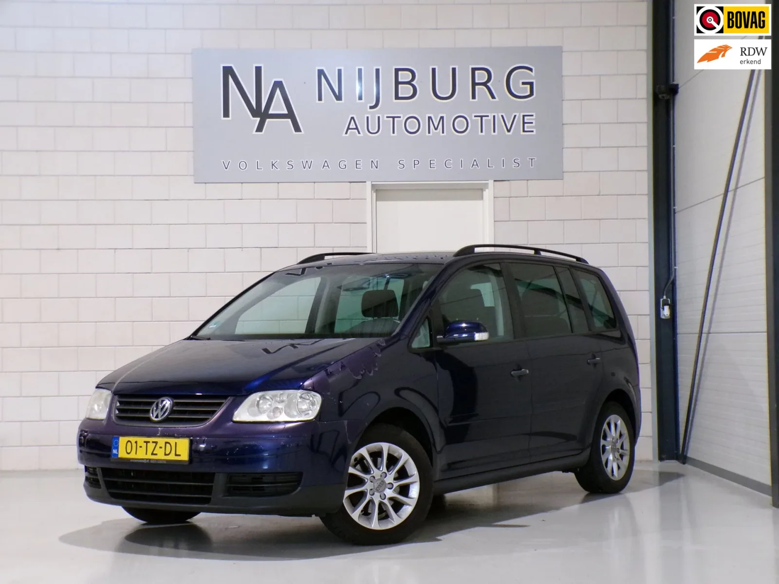 Volkswagen Touran (2006) — foto 1
