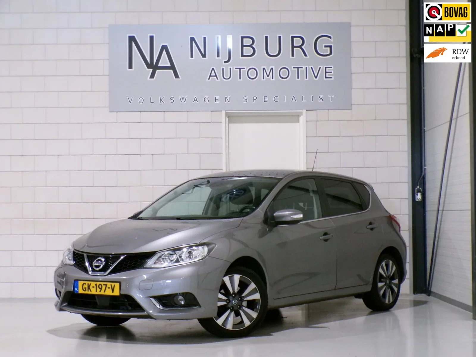 Nissan Pulsar (2015) — foto 1