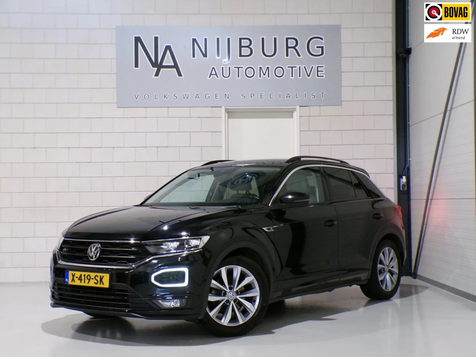 Volkswagen T-Roc (2018) — foto 1