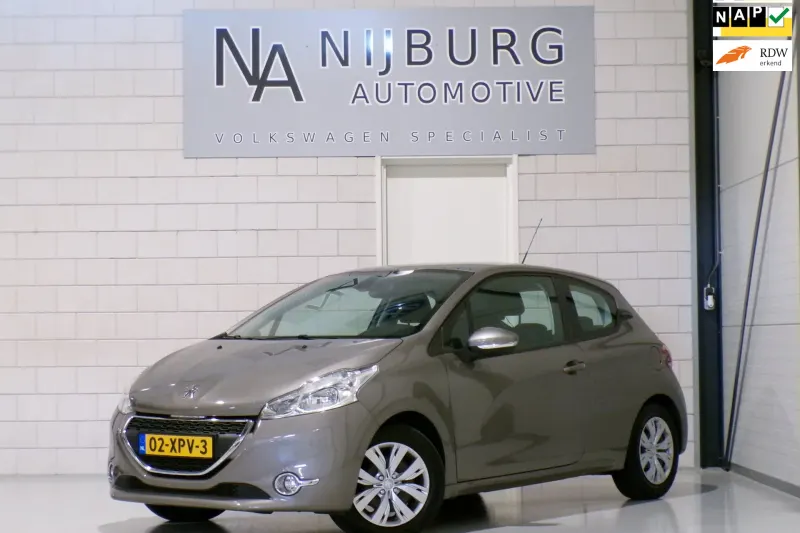 Peugeot 208 (2012)