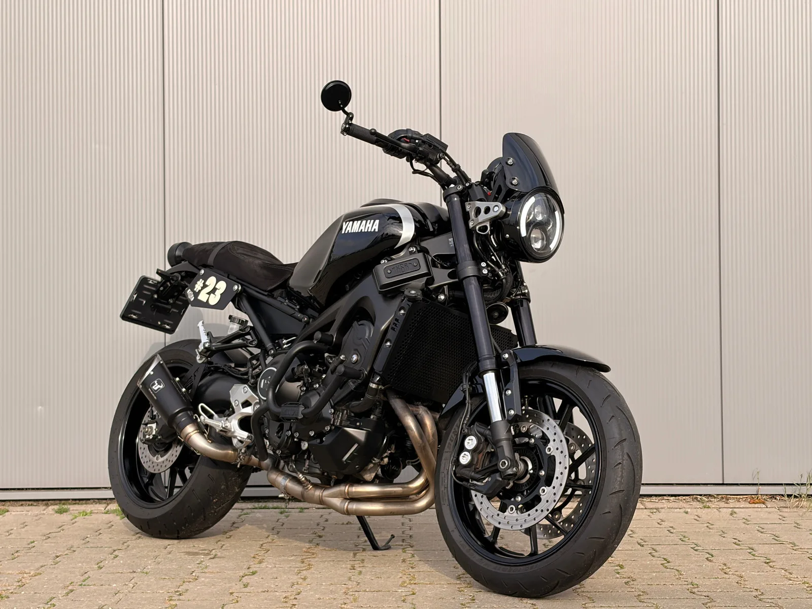 Yamaha XSR 900 (2017) — foto 1