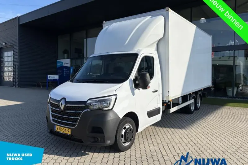 Renault Master (2023)