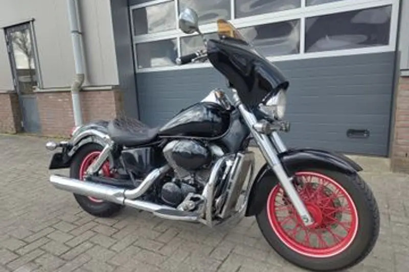 Honda VT 750C2 Shadow (1998)
