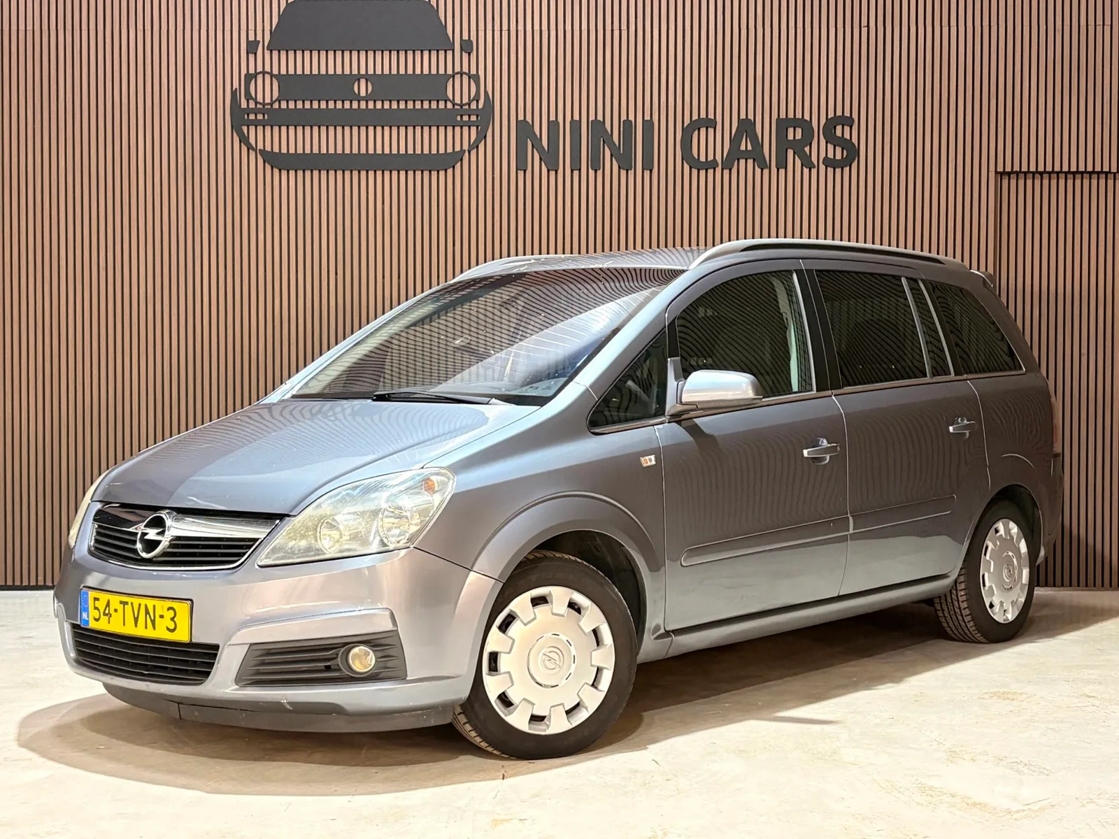 Opel Zafira (2006) — foto 1