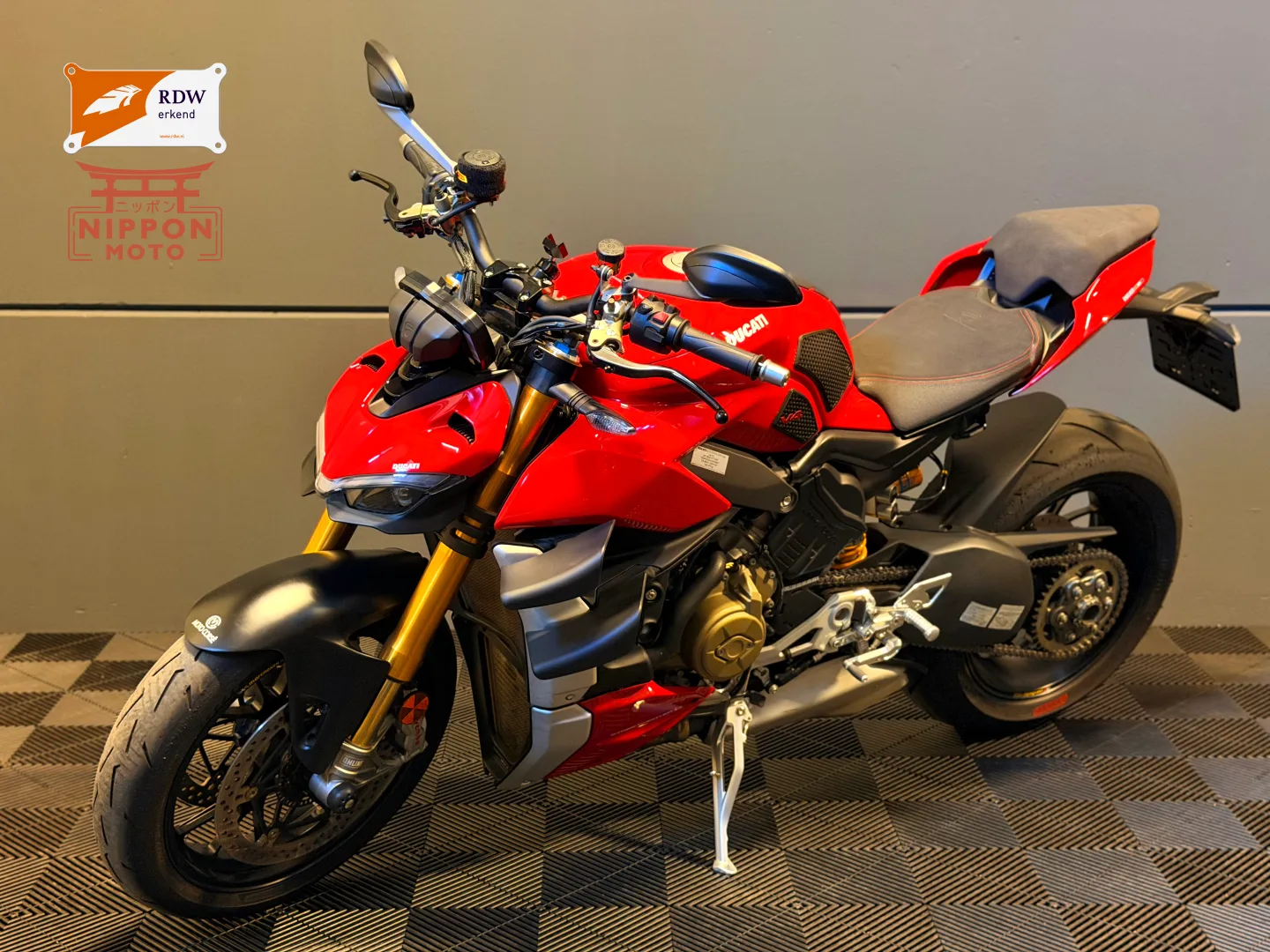 Ducati Streetfighter V4S (2022) — foto 1