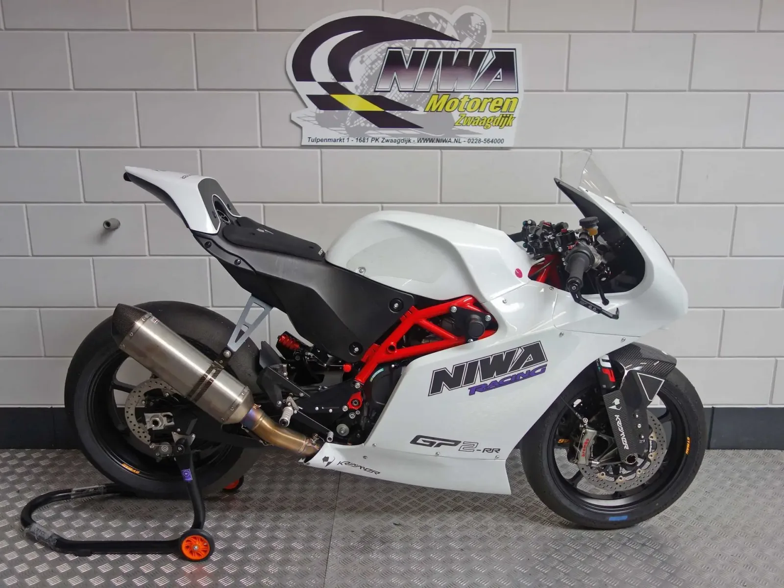 Moto Guzzi Blauw (2025) — foto 1