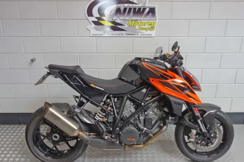 KTM 1290 SuperDuke R (2019)