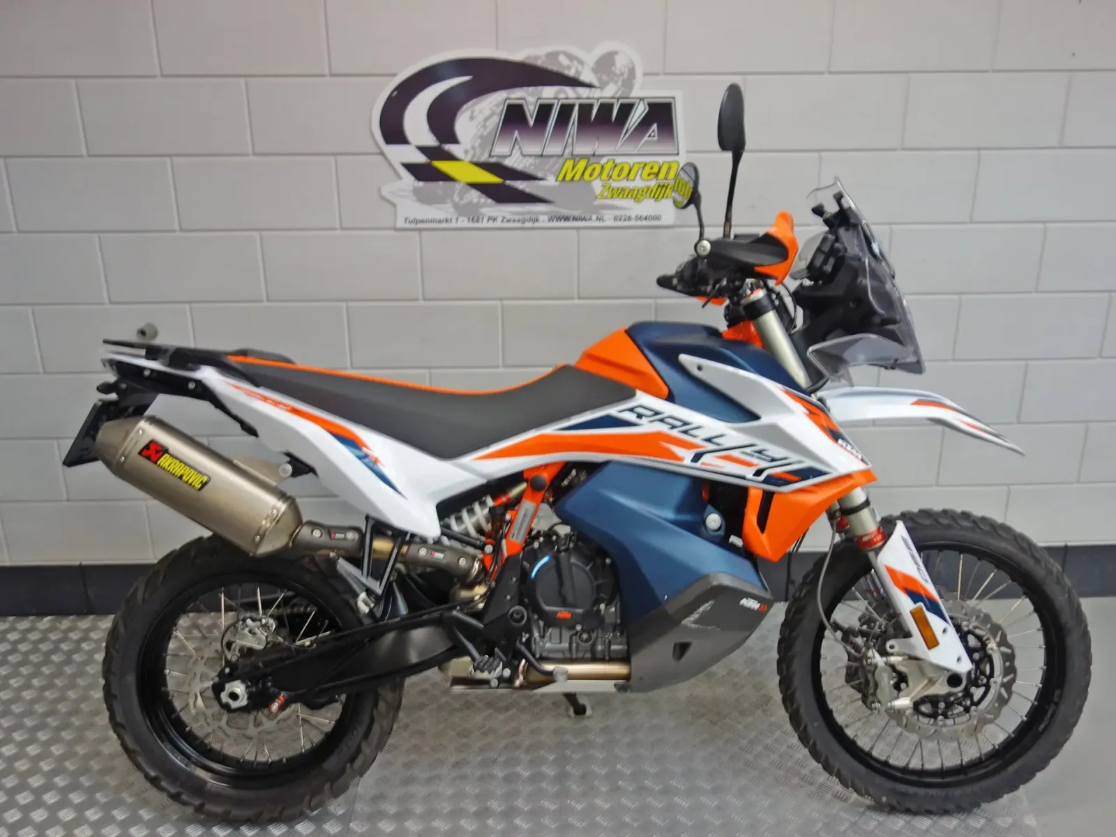 KTM 890 Adventure R Rally (2020) — foto 1