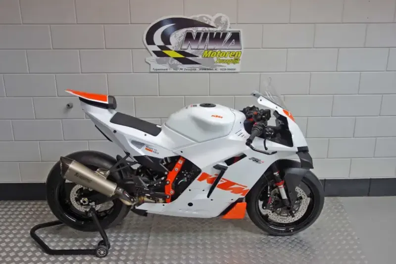 KTM 990 RC R Track (2026)