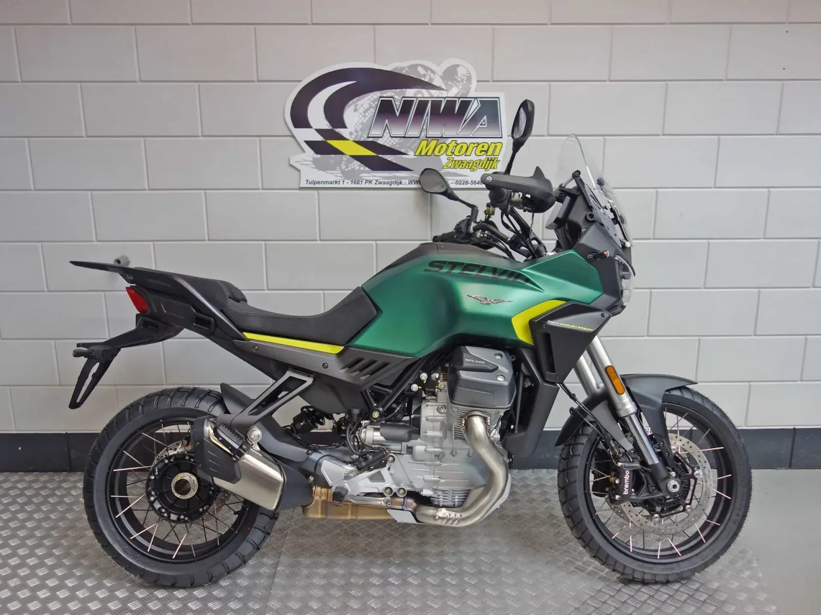 Moto Guzzi Stelvio (2026) — foto 1