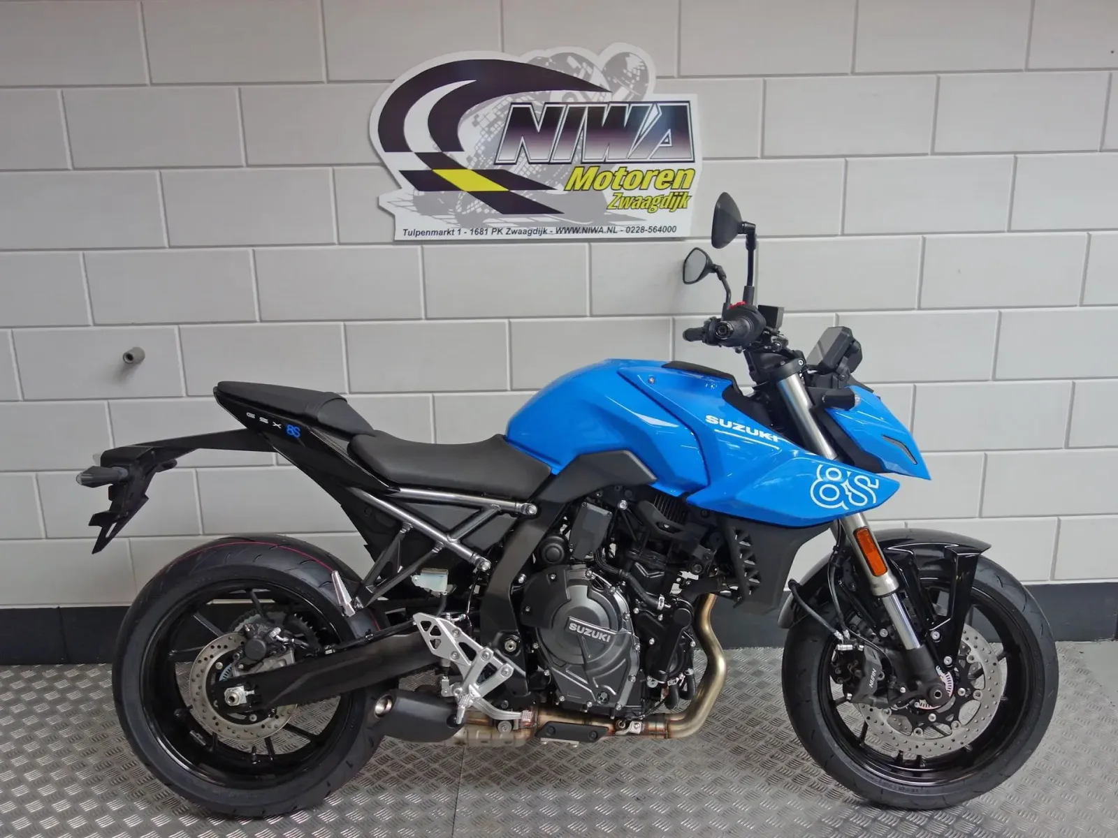 Suzuki GSX-8S (2026) — foto 1