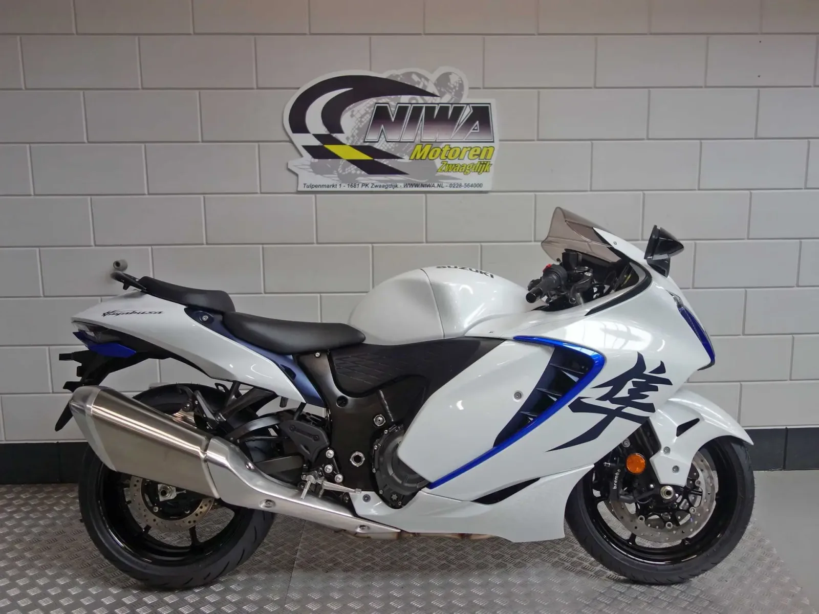 Suzuki GSX-R 1300 (2026) — foto 1