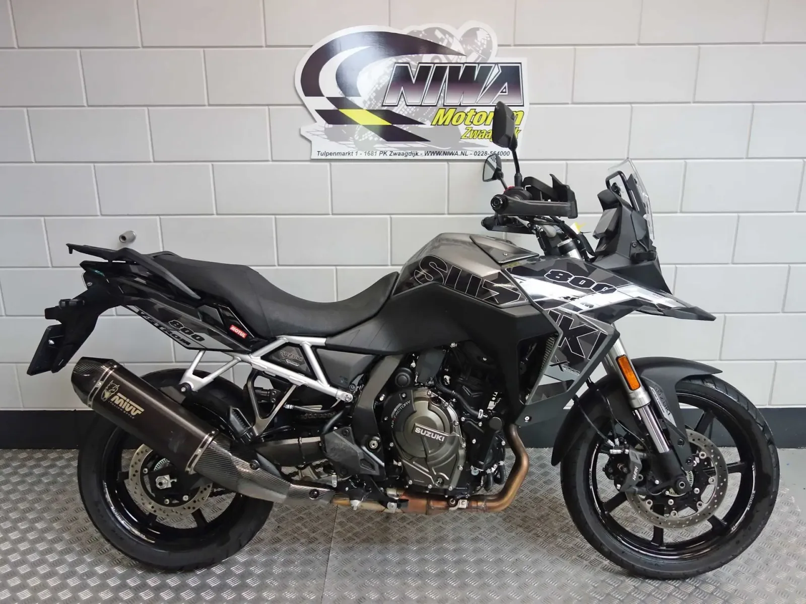 Suzuki V-Strom 800 (2025) — foto 1