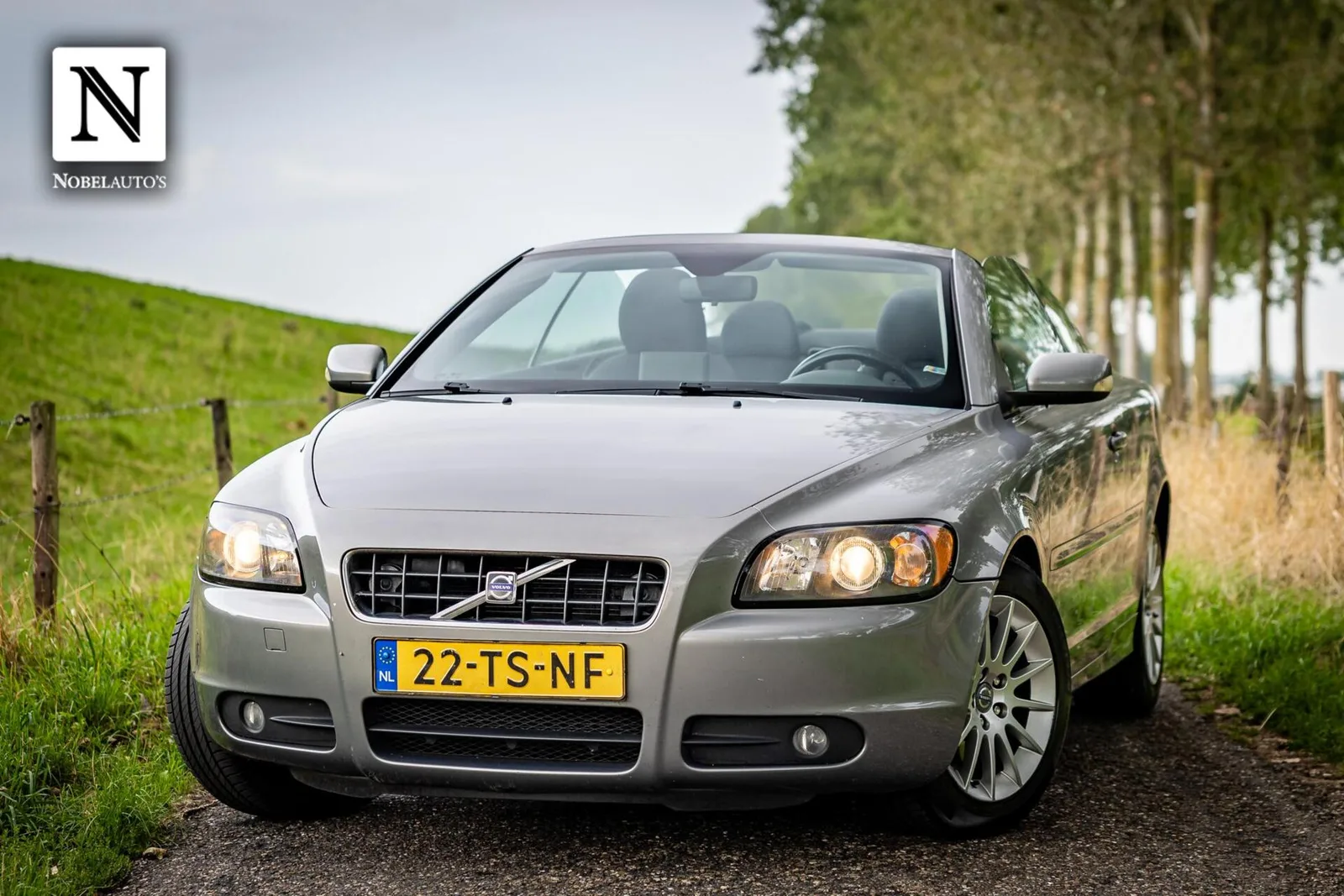 Volvo C70 (2007) — foto 1