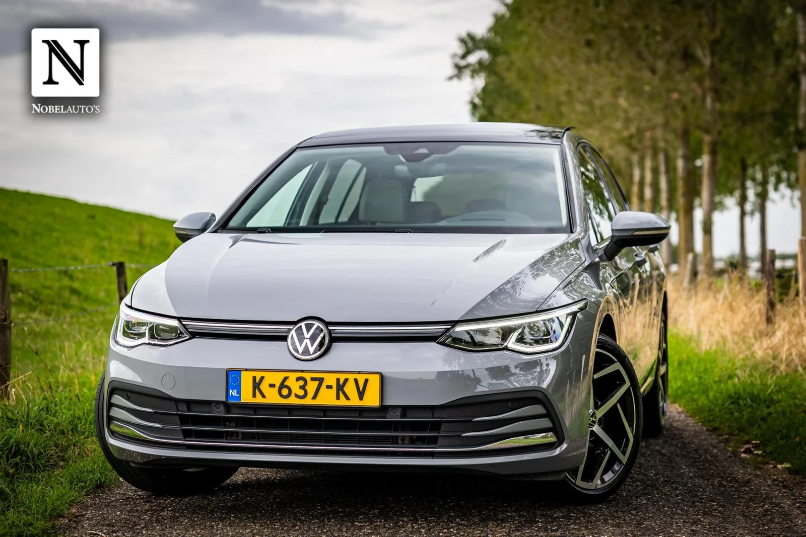 Volkswagen Golf (2021) — foto 1