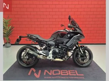 BMW BMWF 900 XR (2022) — foto 1