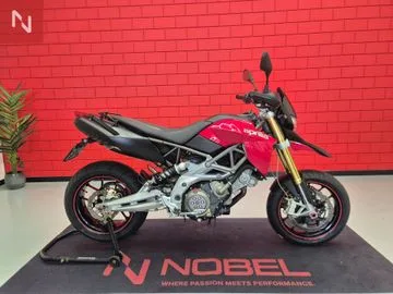 Aprilia Dorsoduro 750 (2011) — foto 1