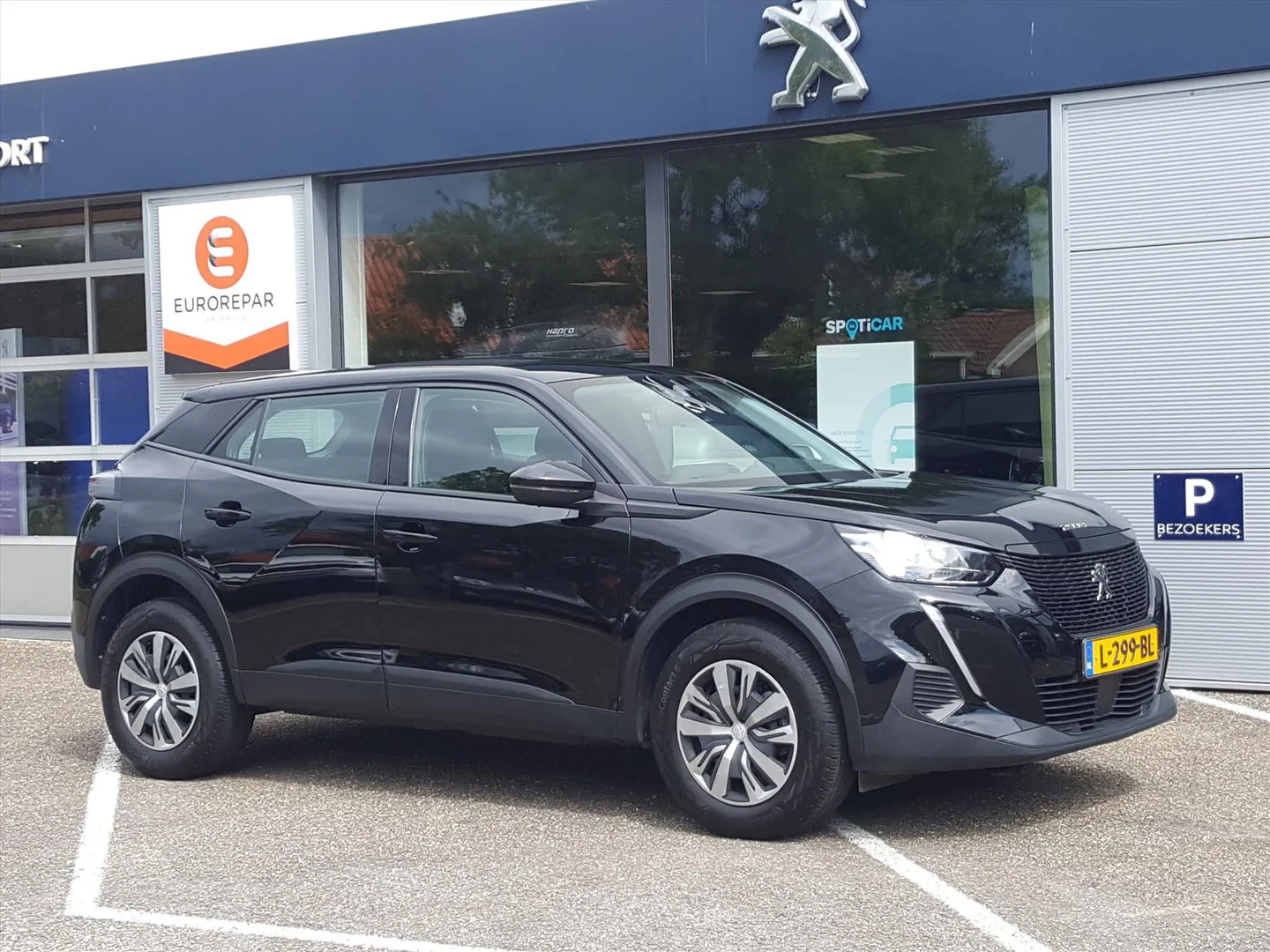Peugeot 2008 (2021) — foto 1