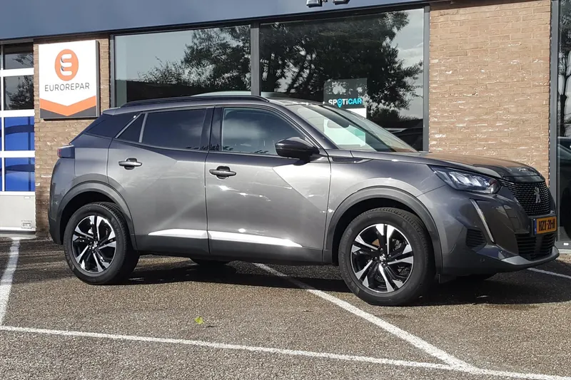 Peugeot 2008 (2020)