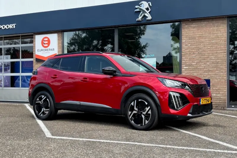 Peugeot 2008 (2024)