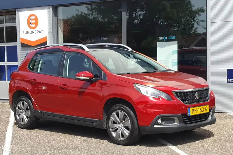 Peugeot 2008 (2017)