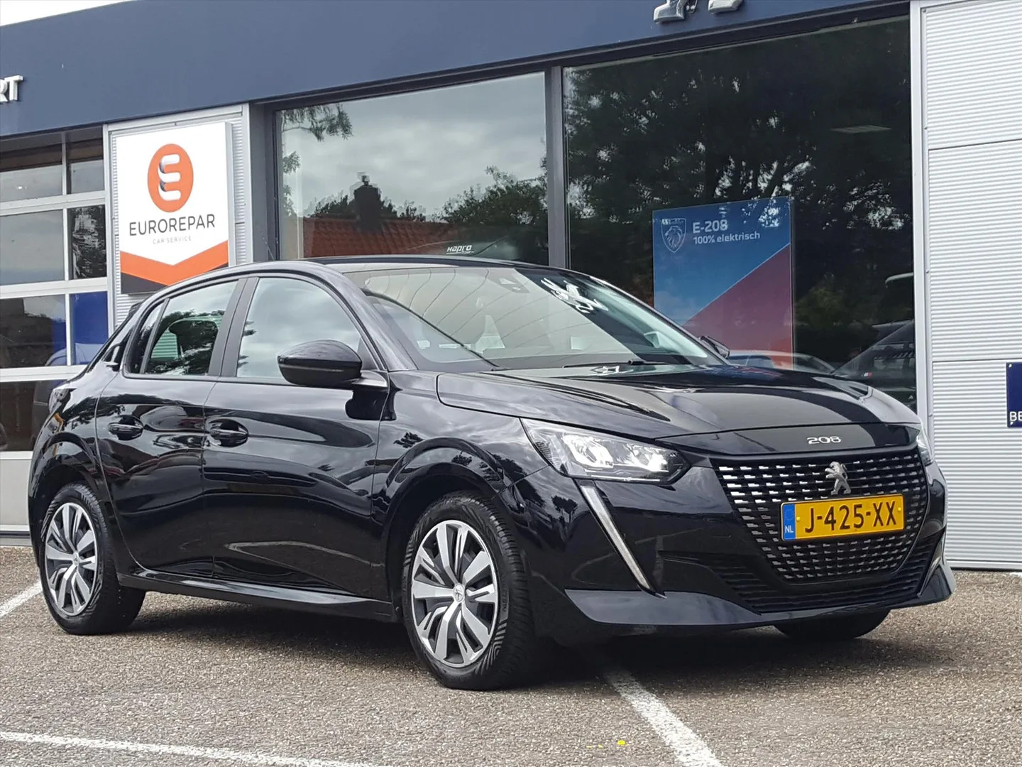 Peugeot 208 (2021) — foto 1