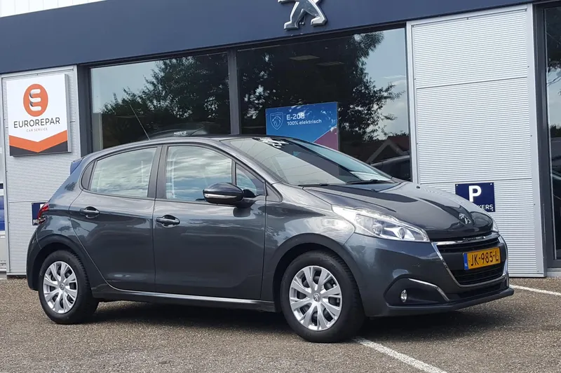 Peugeot 208 (2016)