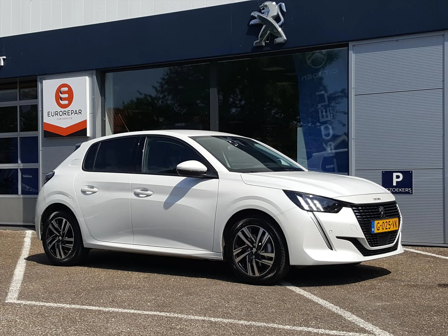 Peugeot 208 (2019) — foto 1