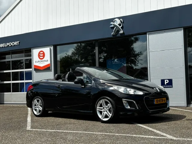 Peugeot 308 (2011) — foto 1