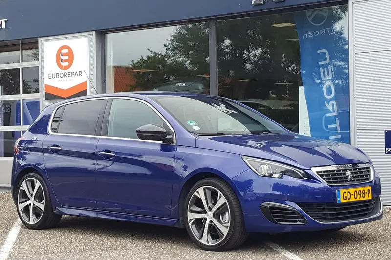 Peugeot 308 (2015)