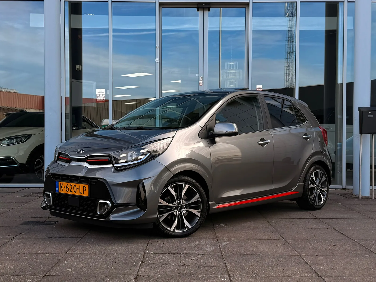 Kia Picanto (2021) — foto 1