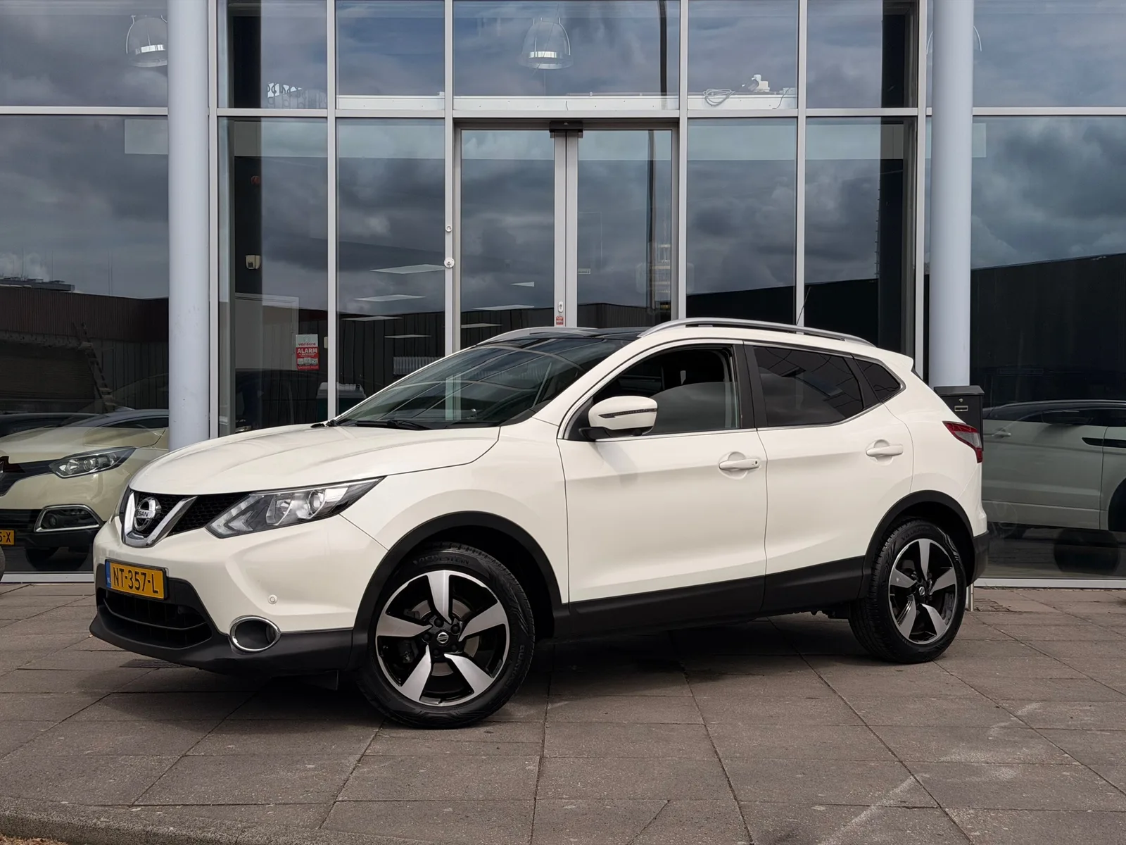 Nissan Qashqai (2015) — foto 1