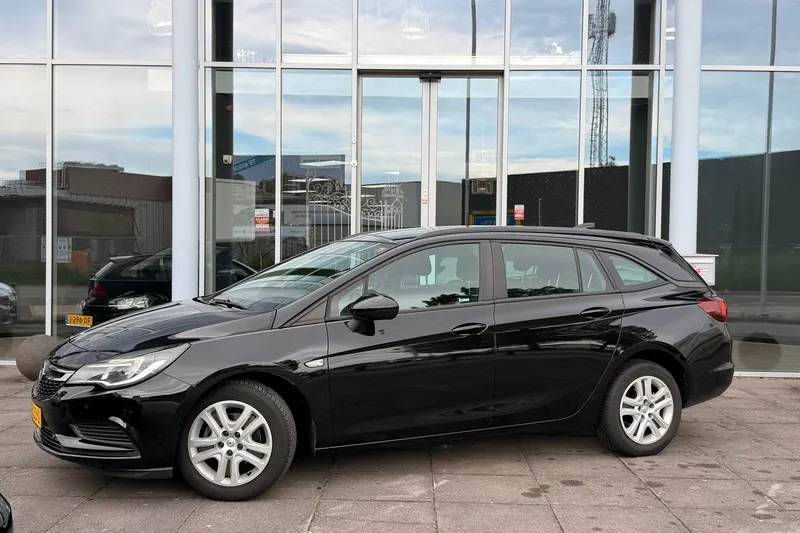 Opel Astra Sports Tourer (2018)