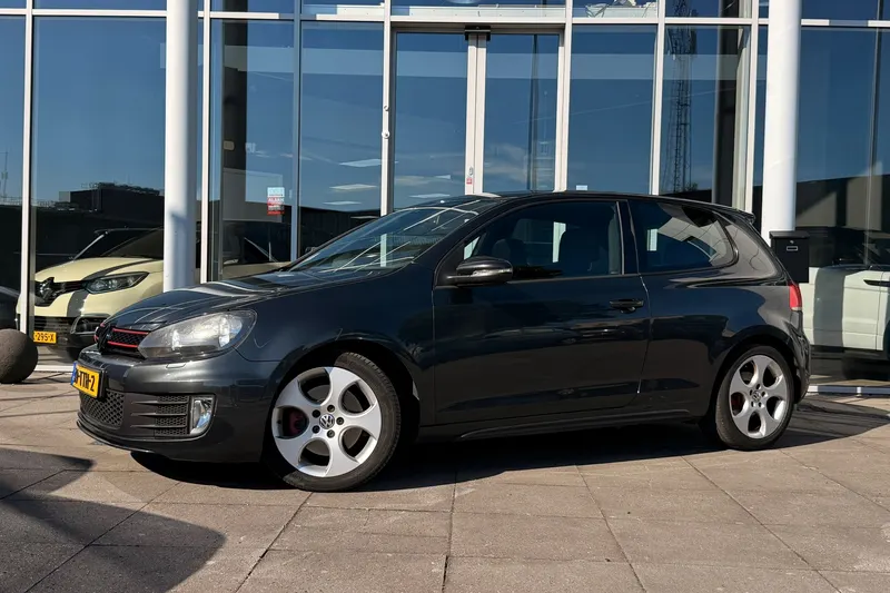 Volkswagen Golf (2012)
